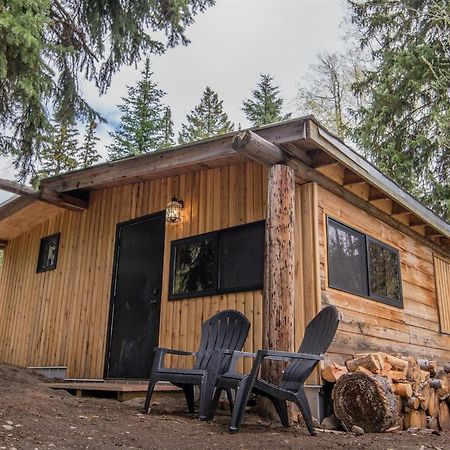 Chute Lake Lodge Naramata Bagian luar foto