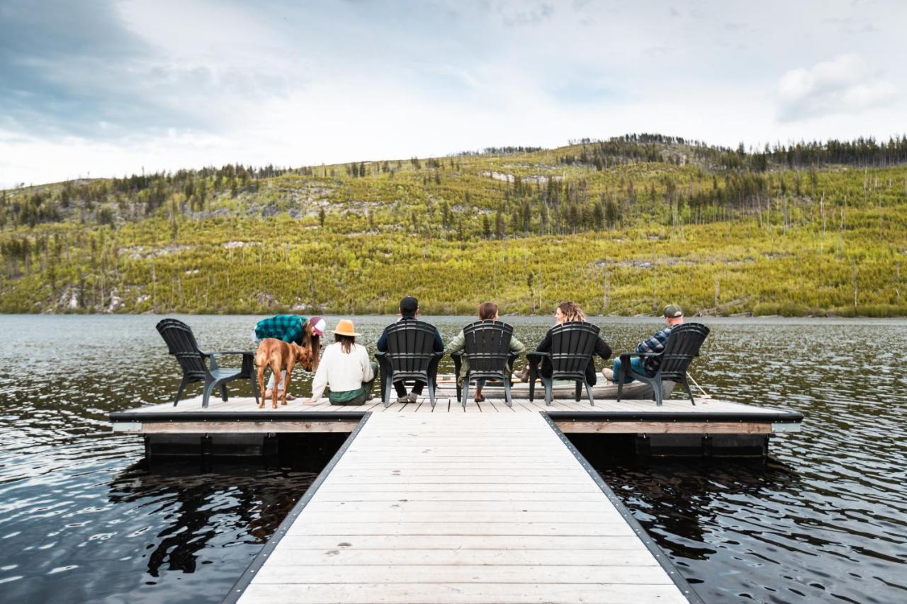 Chute Lake Lodge Naramata Bagian luar foto