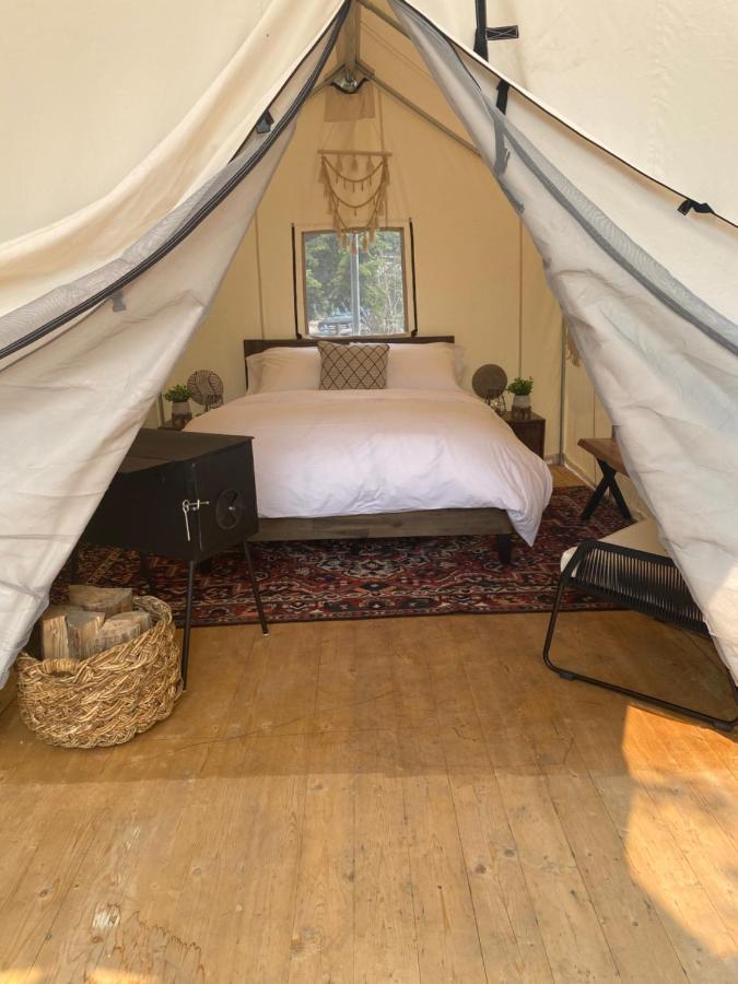 Chute Lake Lodge Naramata Bagian luar foto