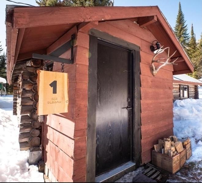 Chute Lake Lodge Naramata Bagian luar foto