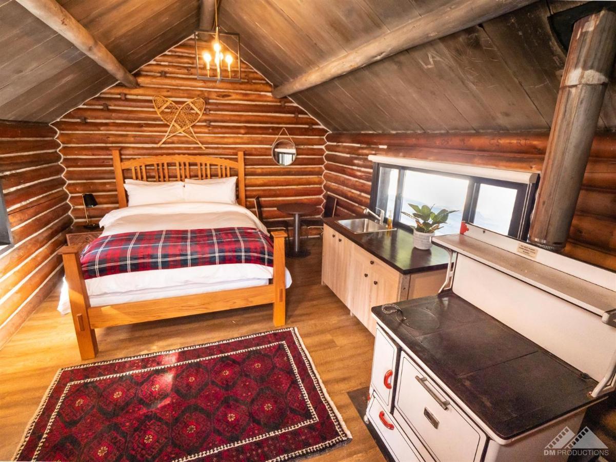 Chute Lake Lodge Naramata Bagian luar foto