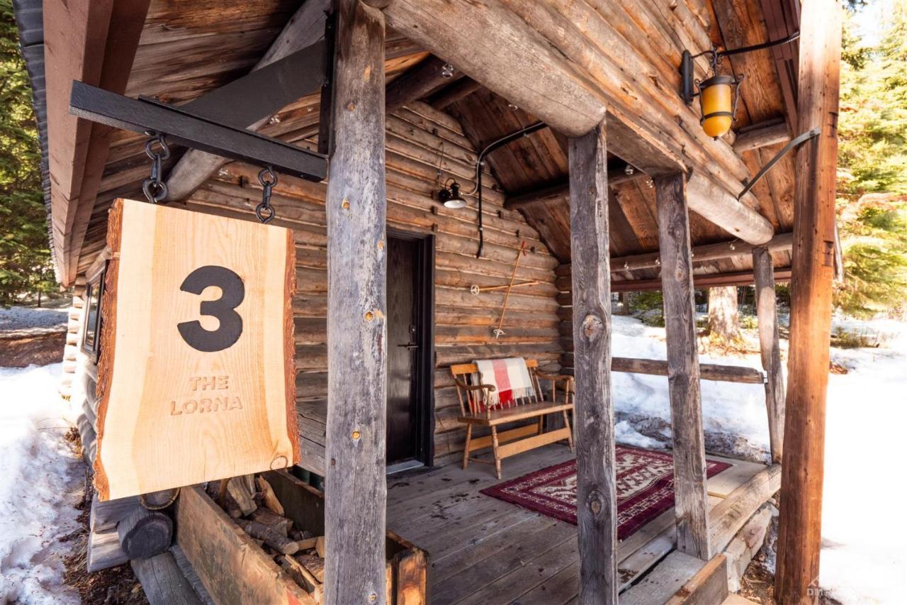 Chute Lake Lodge Naramata Bagian luar foto