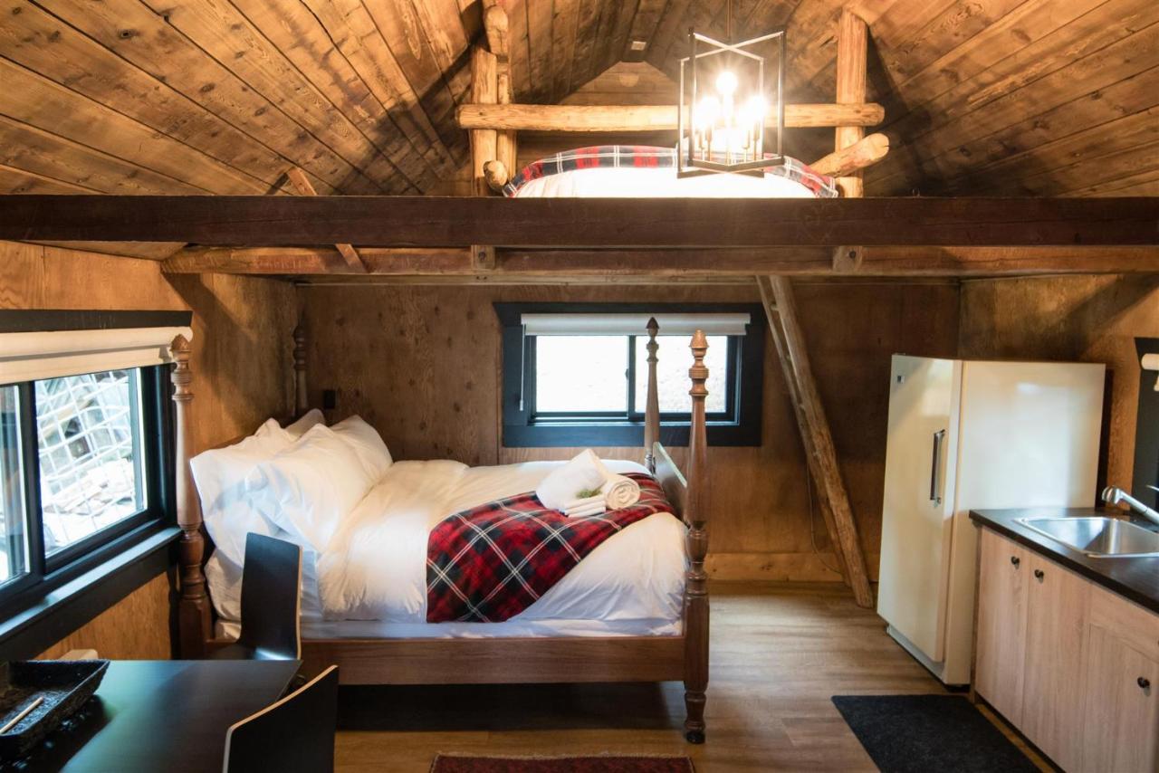 Chute Lake Lodge Naramata Bagian luar foto